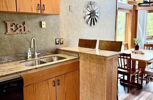 Lutsen House | Lutsen Ski-In/Ski-Out Townhome w/Pool and Hot Tub Access!
