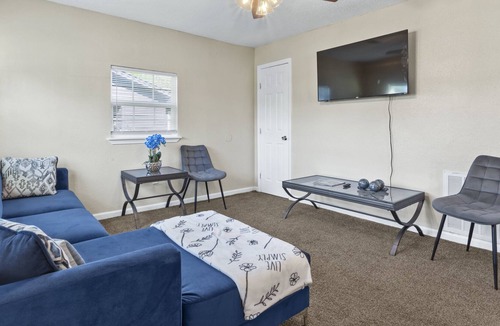 Gulfport House | Luxe Hidden Gulfport Gem - Near Beach & Casinos!