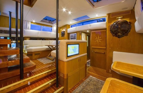 Annapolis Boat Rental | Luxe Waterfront Yacht: Pool/Kayak/SUP/Tube on Bay, Owner's Suite, Mins from town