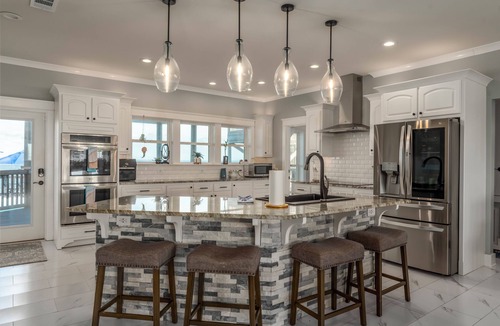 Dauphin Island House | Luxurious Coastal Home with Heated Pool and Views