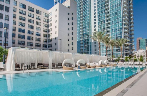 Downtown Los Angeles Apartment | Luxurious Highrise 2b 2b Apartment Heart Of Downtown LA