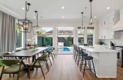 Saint Claude Condo | Luxurious Marigny Home | Heated Pool