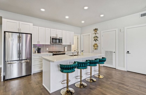Bywater Condo | Luxury 2 Bedroom Condo in Bywater New Orleans