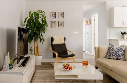 Wanskuck Apartment | Luxury 3BD Condo in the heart of Providence