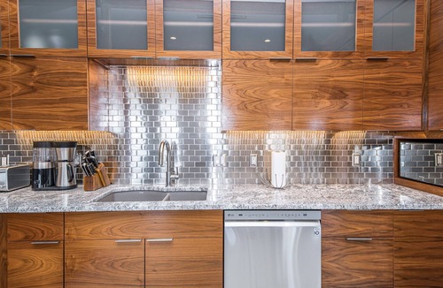 Downtown Condo | Luxury 5 Bedroom 3.5 bath Downtown Condo
