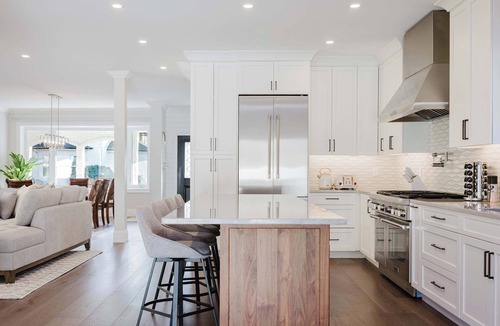 Medford House | Luxury 5BR Home Minutes to Boston