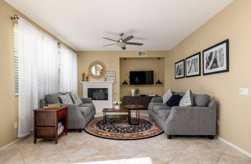Menifee House | Luxury 6-Bedroom Oasis w 3-Car Garage, Spacious Yard close to Everything