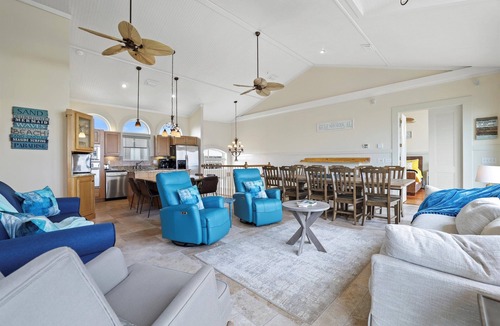 Southpointe House | Luxury BEACH FRONT Home - Beautiful Views