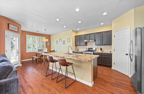 Eagle Ranch House | Luxury Gated Retreat Golf Course Views Sleeps 8