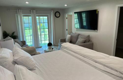 Fort Meade House | Luxury Home1