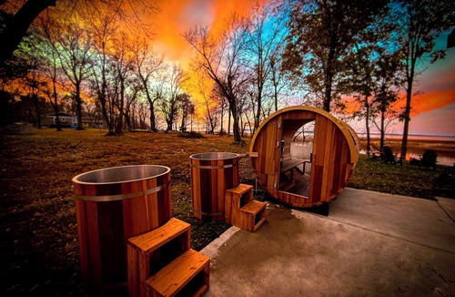 Ottertail Cabin | Luxury Spa Lake Cabin - Hot Tub, 2 Saunas, Ice Baths & Massage Chair