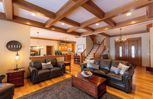 Idlewild House | Luxury Waterfront Retreat in Southern Door
