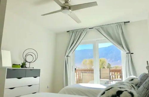 Lone Pine House | >MAGICAL property on 5 acres in the Alabama Hills