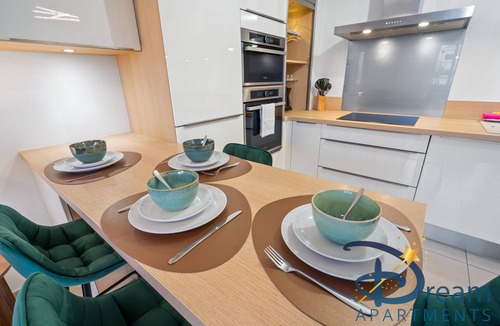 Chessy Apartment | MagicStay By Dream Apartments