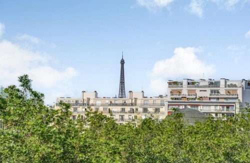 Prince–Marmottan Apartment | Magnifique Appartement- Eiffel view