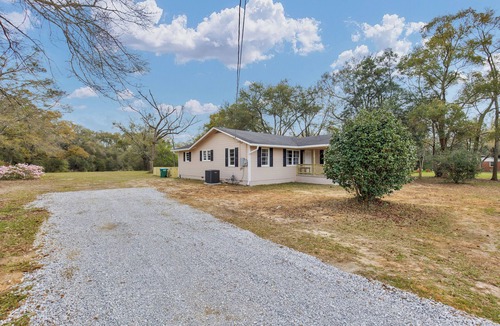 Semmes House | Magnolia House - charming 3-bedroom house in Semmes, Alabama