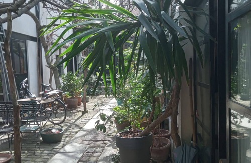 Amerique House | Maison au Calme Près des Buttes Chaumont et à 5 Stations de Métro de République