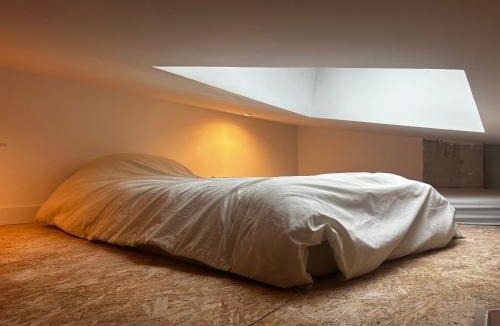 Saint-Ouen Apartment | Maison avec terrasse