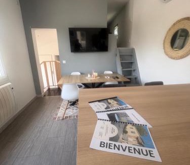 Champlan House | Maison Cosy 62m2 avec Spa et Terrasse - Proche Orly & Paris - Climatisé