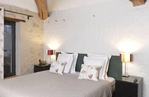 Mauregard Hotel | Maison d'Hôtes Les Herbes Folles