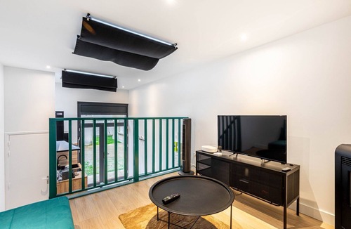 Sevres Apartment | Maison Lejeune - Cosy loft near Paris