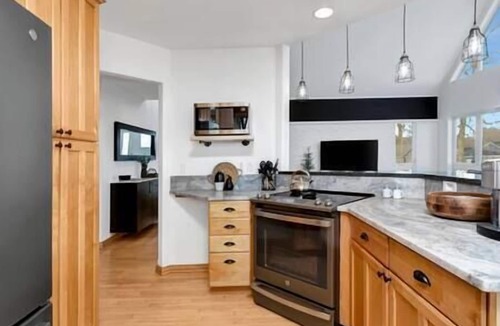Little Suamico House | Making Memories: Luxury Lakeshore Retreat