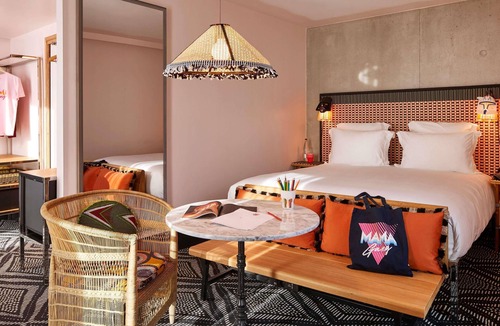 Saint-Lambert Hotel | Mama Shelter Paris West