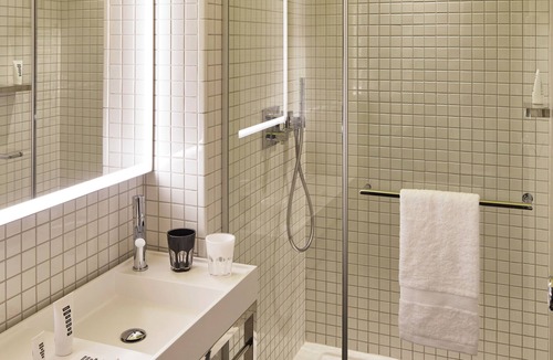 Saint-Lambert Hotel | Mama Shelter Paris West