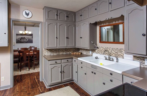 Fish Creek Cottage | Manistique Stone Cottage - Next to Peninsula State Park