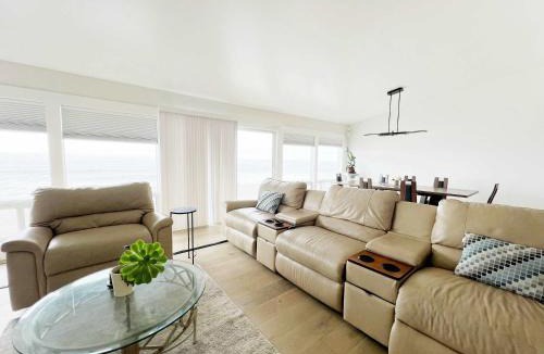 Sharp Park House | Marbella Lane-Oceanfront Retreat w Stunning View