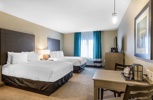 Chincoteague Hotel | Marina Bay Hotel & Suites, an Ascend Collection Hotel