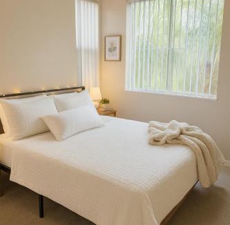 Marina del Rey Apartment | Marina Del Rey Getaway - Resort Amenities in Marina del Rey