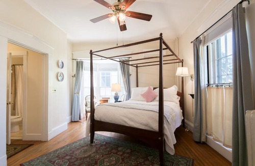Top of the Hill Hotel | Marshall Slocum Inn