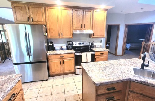 New Lisbon House | Marvelous 5-bedroom house with AC in charming New Lisbon