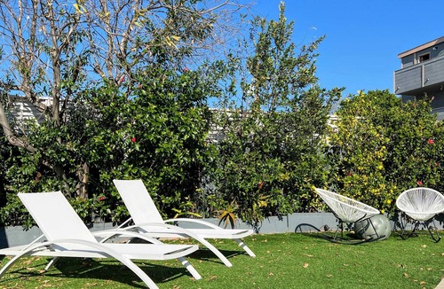Ladera Heights House | Marvelous House Close to Beach (MK1-ING)