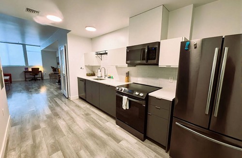 Melrose Apartment | Melrose Rooftop Boutique Residences