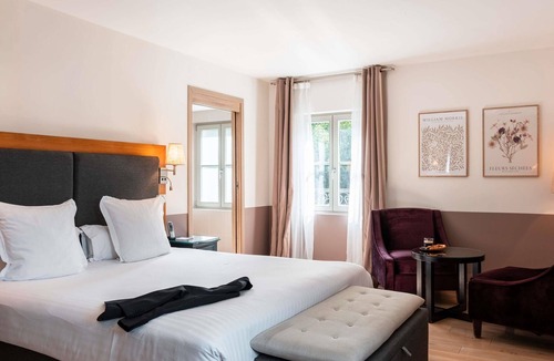 Maintenon Hotel | Mercure Maintenon
