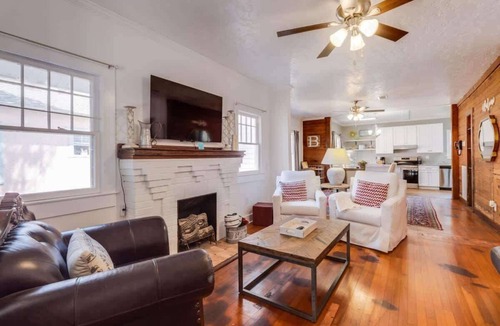 Gulfport House | Miazza Cottage in Gulfport