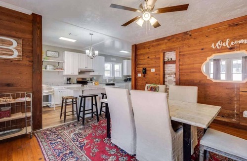 Gulfport House | Miazza Cottage in Gulfport