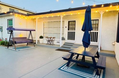South of Conant House | Mid-Century Long Beach Home with Private Backyard & Parking