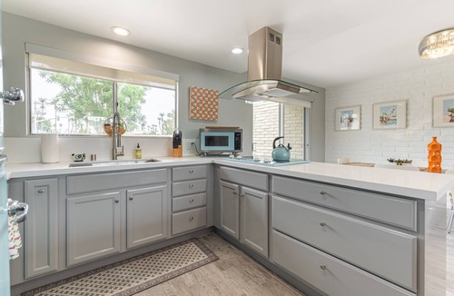 Desert Horizons Condo | Mid Century, Quiet Gated Community. Tennis, Pickleball, Pools, Spa, Pets, Garage