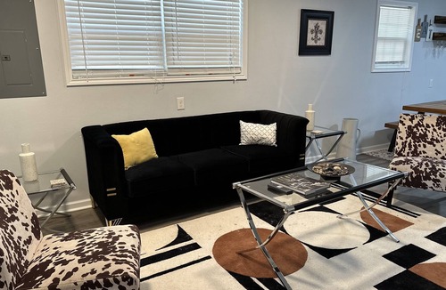 Esplanade Ridge House | Mid-City Jazz Hideaway