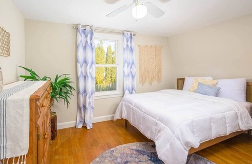 Appleton House | Midtown Mainstay Summ