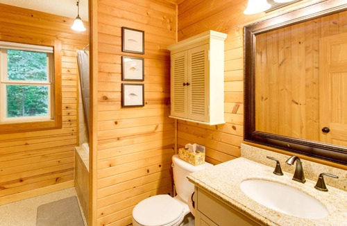 Garrison House | Mille Lacs Lake Cabin w/Private Dock & Fire Pit