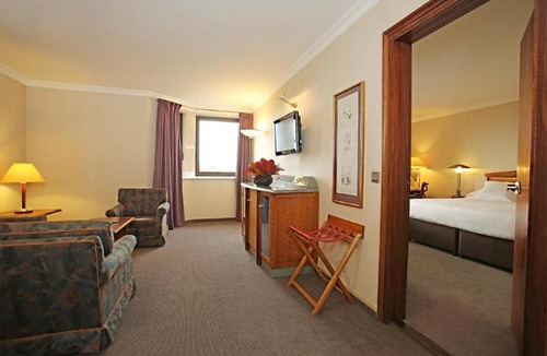 Roissy-en-France Hotel | Millennium Hotel Paris Charles de Gaulle