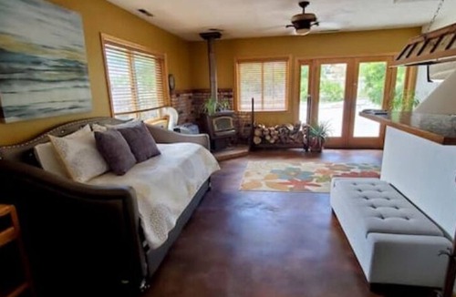 Lone Pine House | *Million Dollar Views and Indoor Pool!
