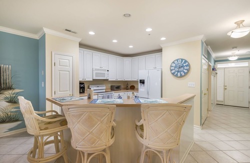 Sunset Island House | Mini Weeks Stays Available Sunset Island 6 Hidden Cove Way, Unit 3B