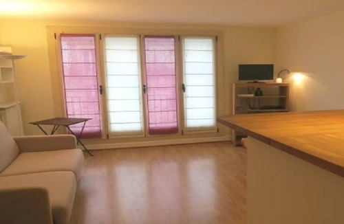 Grenelle Condo | MINUTES TO EIFFEL TOWER, BEAUGRENELLE - 15EME