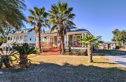 Long Beach House | Mississippi Gulf Coast Vacation Rental!