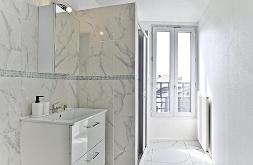 Gagny Apartment | Modern and spacious 2 bedroom apartment - III